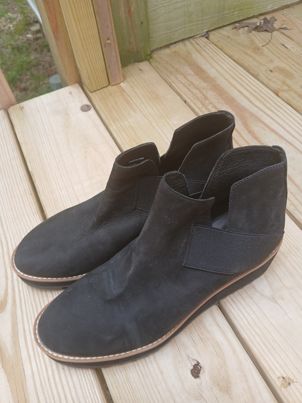 Eileen Fisher Black Suede Chukka Ankle Boots